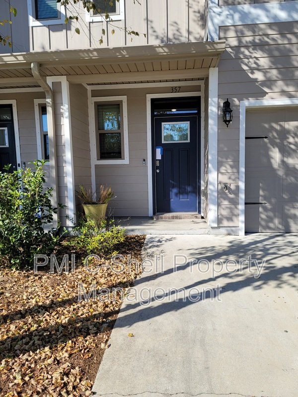 357 S E St Downtown Pensacola, Pets, Pool, Garage property image