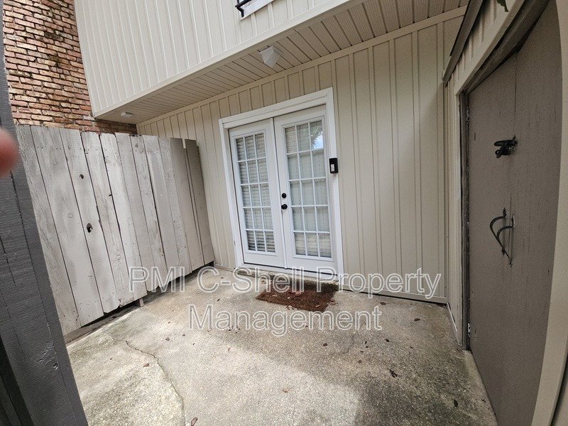 2 Bed 1.5 Bath Townhome Golf Course Beaches property image