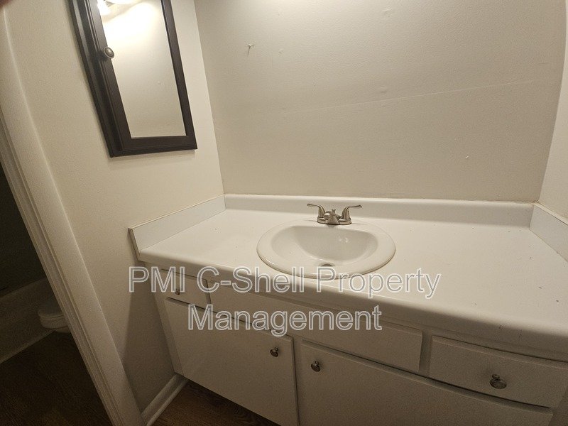 2 Bed 1.5 Bath Townhome Golf Course Beaches property image